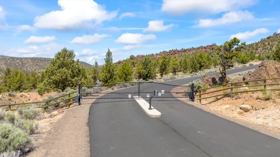 SE Pavati Drive #Lot 39, Prineville, OR 97754 - #2