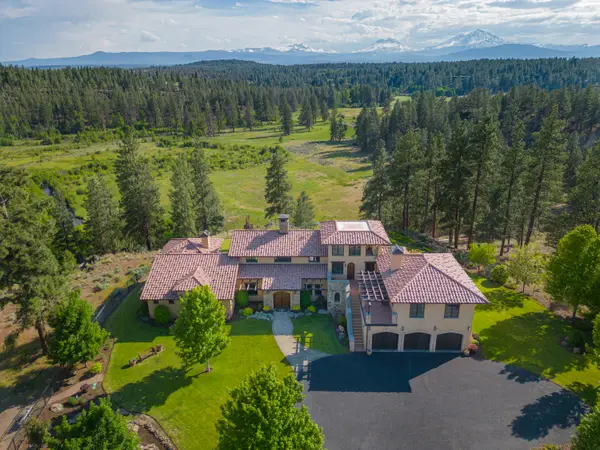 16465 Suntree Lane, Sisters, OR 97759