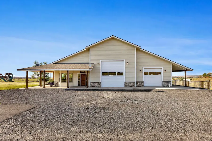 3760 SW Highway 97, Madras, OR 97741 - #3