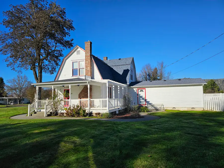 2308 Lower River Road, Grants Pass, OR 97526 - #3