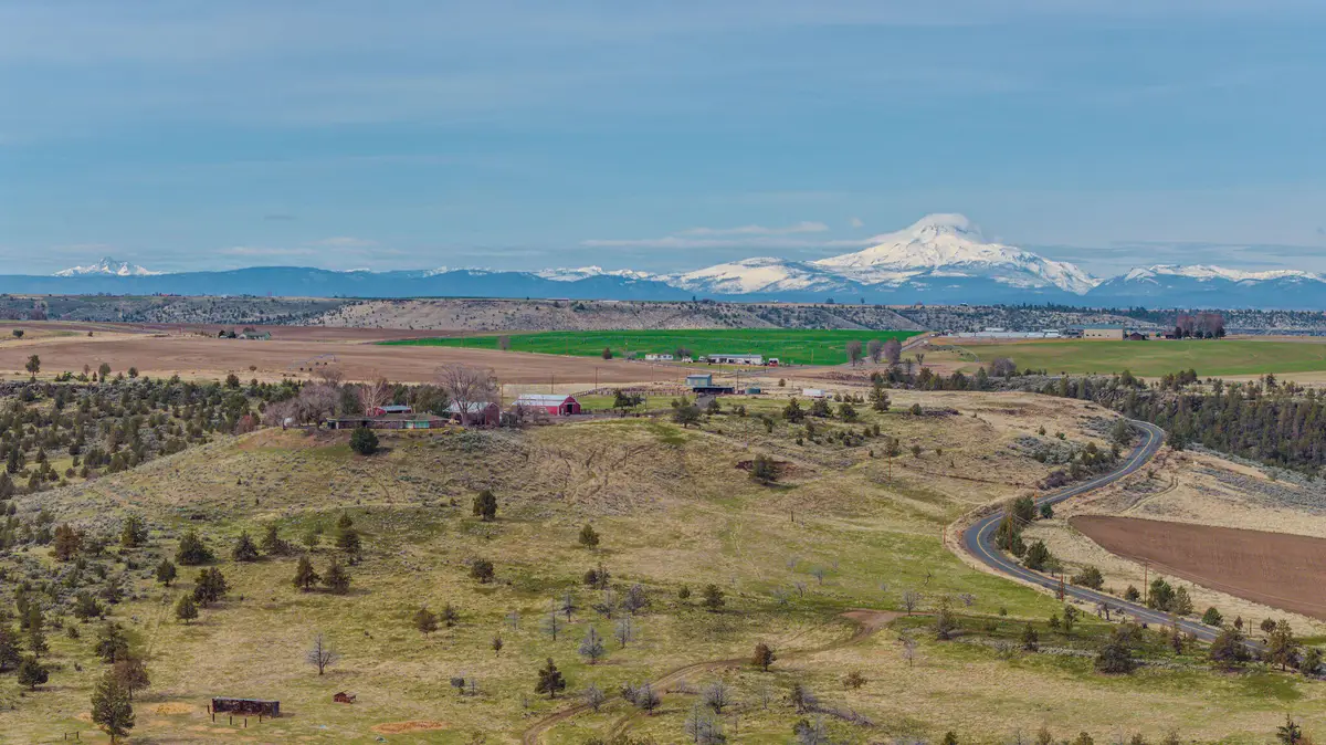 7507 NE Quaale Road, Madras, OR 97741 - #1