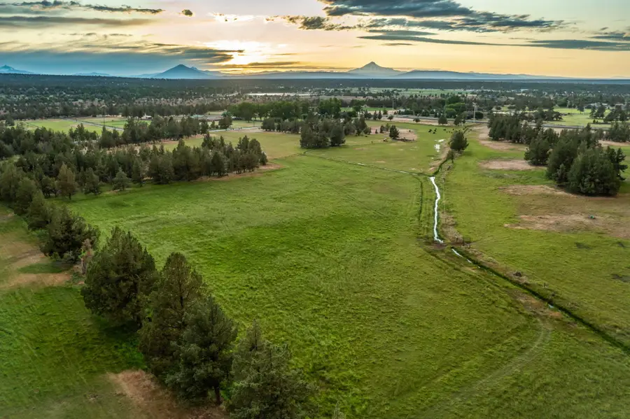 510 SW 67th Street, Redmond, OR 97756 - #3