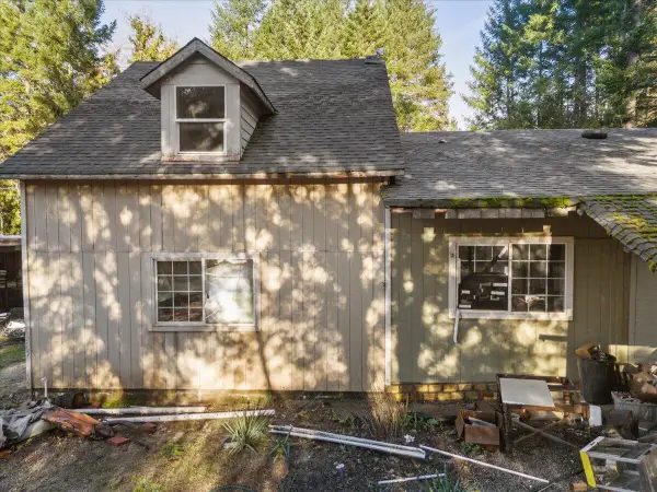 571 Briar Lane, Selma, OR 97538