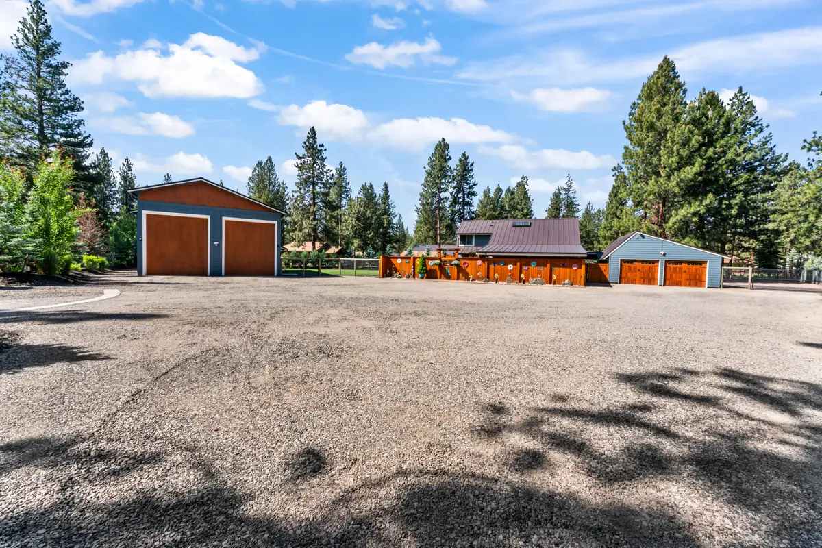 15780 Tumble Weed Turn, Sisters, OR 97759 - #1