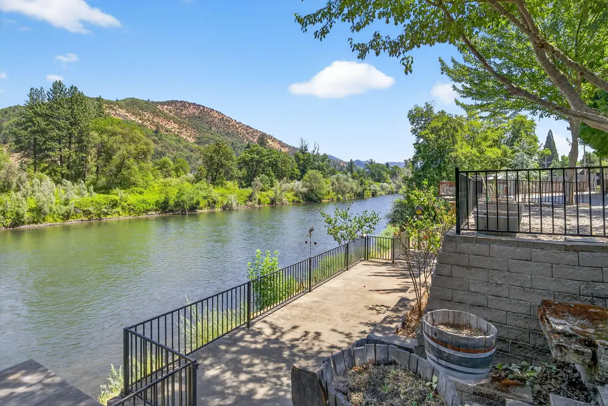 5508 Rogue River Highway, Gold Hill, OR 97525 - #1