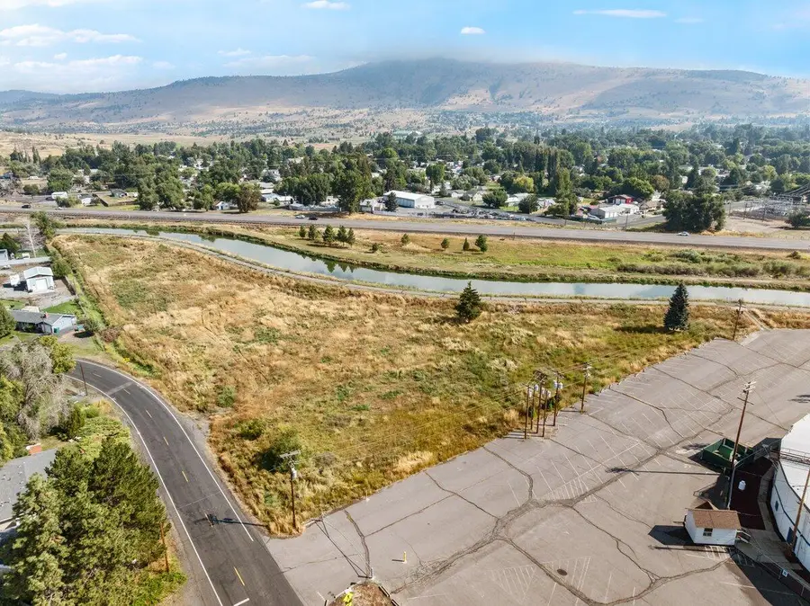 00 Crest Street, Klamath Falls, OR 97603 - #2