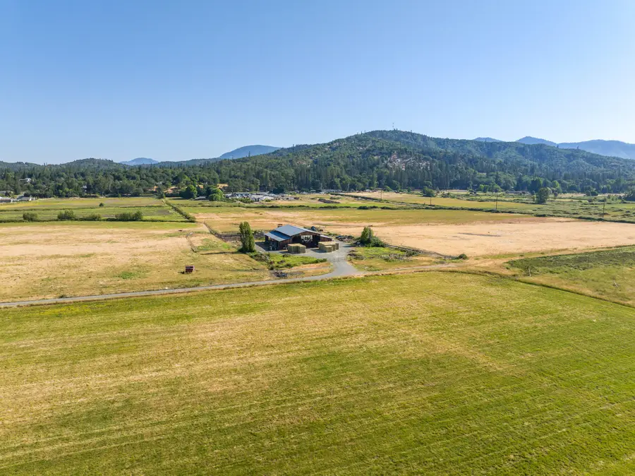 3290 Lower River Road, Grants Pass, OR 97526 - #3