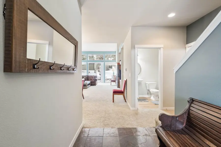 1421 Highland View Loop, Redmond, OR 97756 - #3