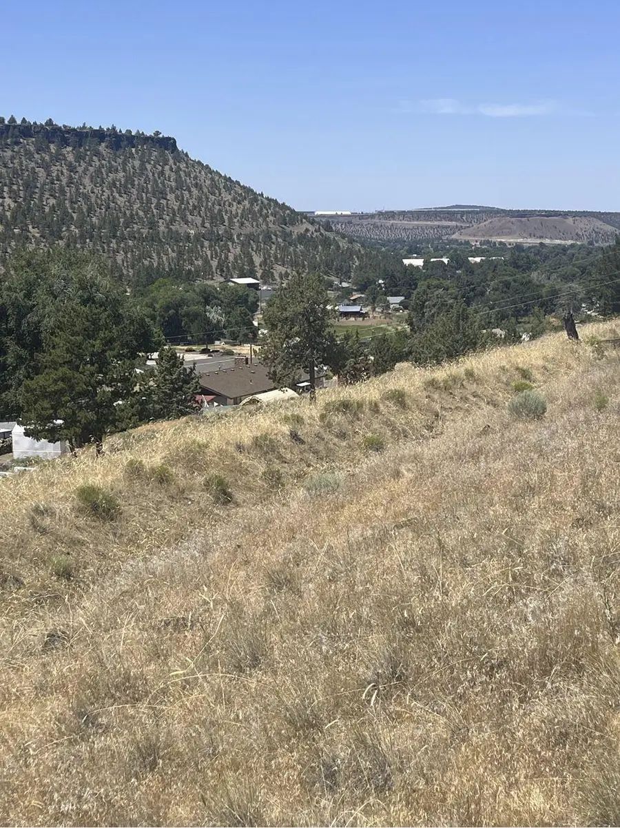 SE Hill Street #TL02400-11938, Prineville, OR 97754 - #2