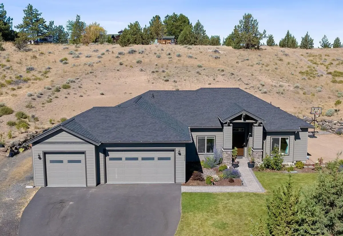 2273 NE Valley View Court, Madras, OR 97741 - #1