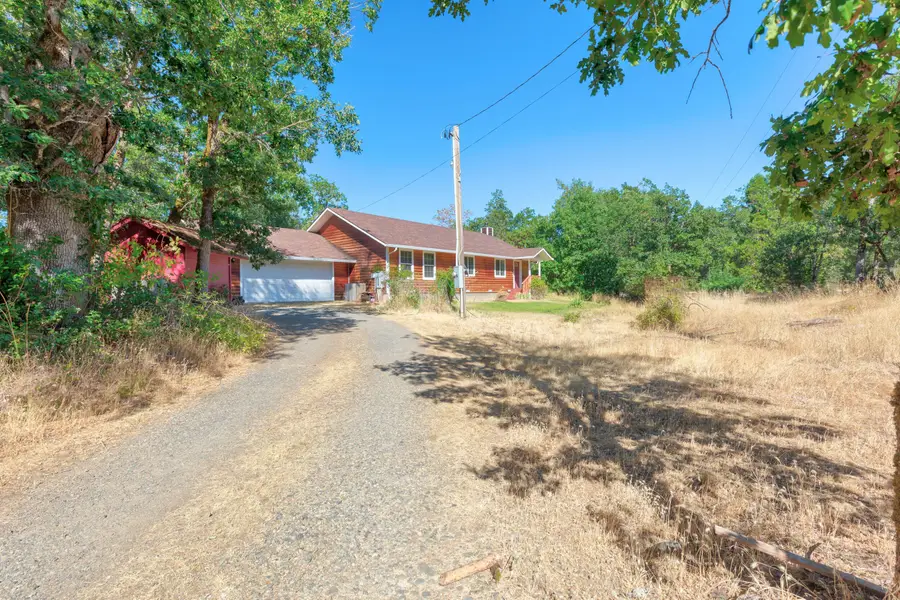 5626 Lake Shore Drive, Selma, OR 97538 - #2