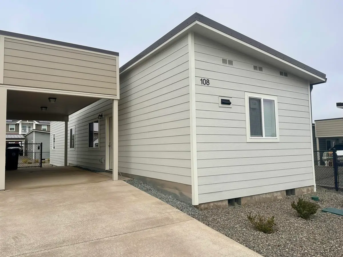 4069 S Pacific Highway #108, Medford, OR 97501 - #1