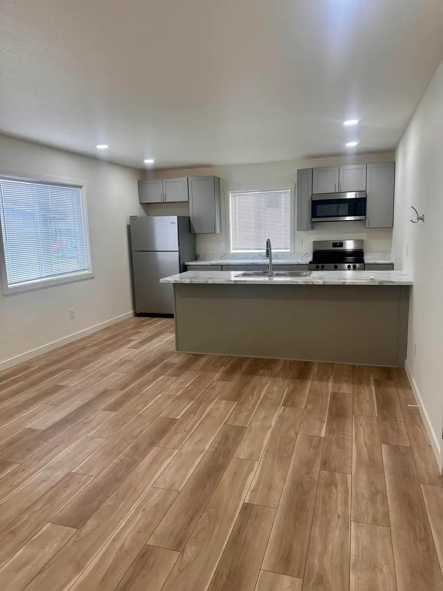 4069 S Pacific Highway #108, Medford, OR 97501 - #2