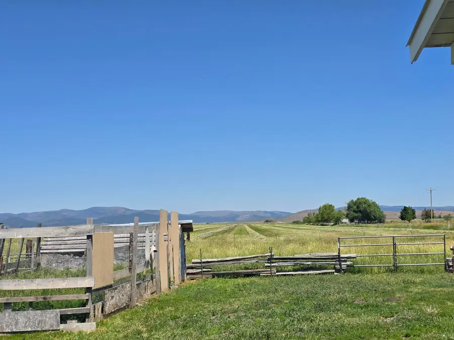 94967 Hwy 140, Lakeview, OR 97630 - #3