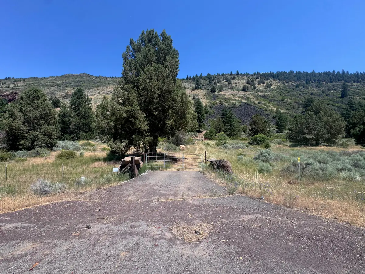 Hwy 97 N, Chiloquin, OR 97624 - #1