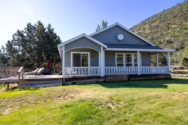 18598 Highway 140 E, Dairy, OR 97625