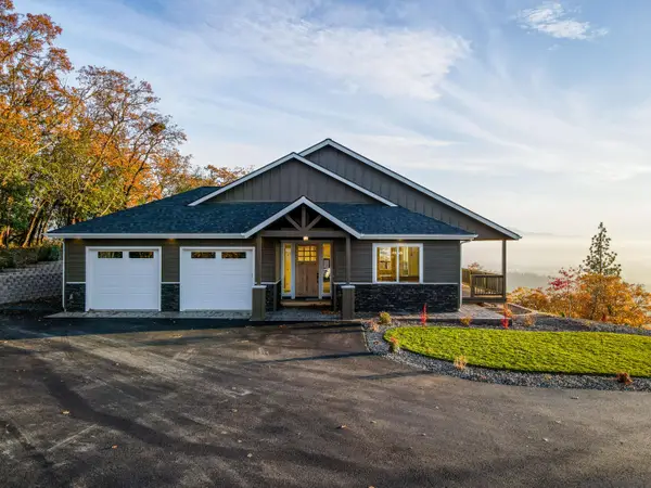 149 Mckenzie Ridge Road, Grants Pass, OR 97526