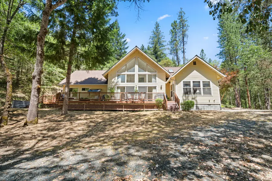 780 Pinecrest Drive, Grants Pass, OR 97526 - #2