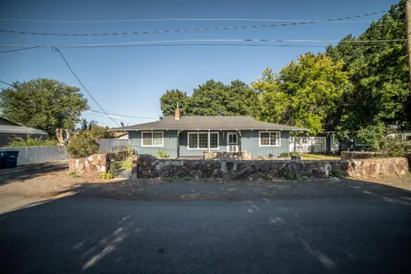 156 NE Spruce Lane, Prineville, OR 97754