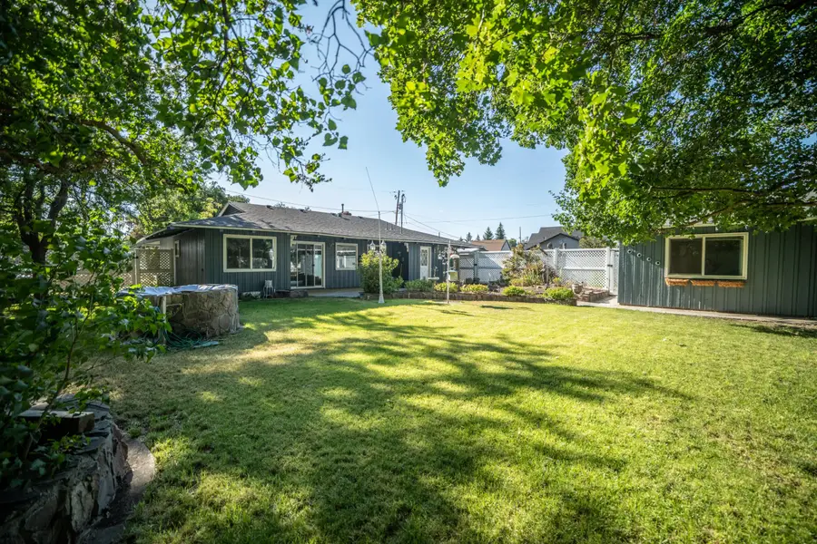 156 NE Spruce Lane, Prineville, OR 97754 - #2