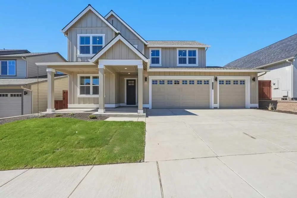 1445 NE Whistle Way, Prineville, OR 97754 - #1