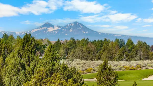65765 Pronghorn Estates Drive #24, Bend, OR 97701