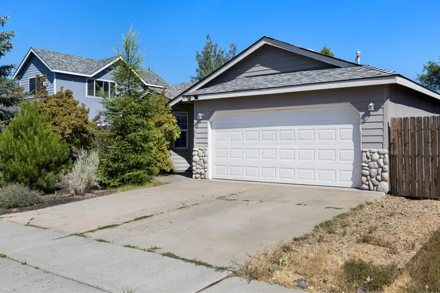 2756 NE Rainier Drive, Bend, OR 97701 - #2