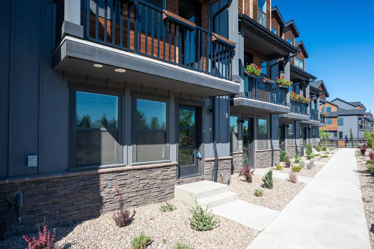 20528 NE Empire Avenue, Bend, OR 97701 - #1