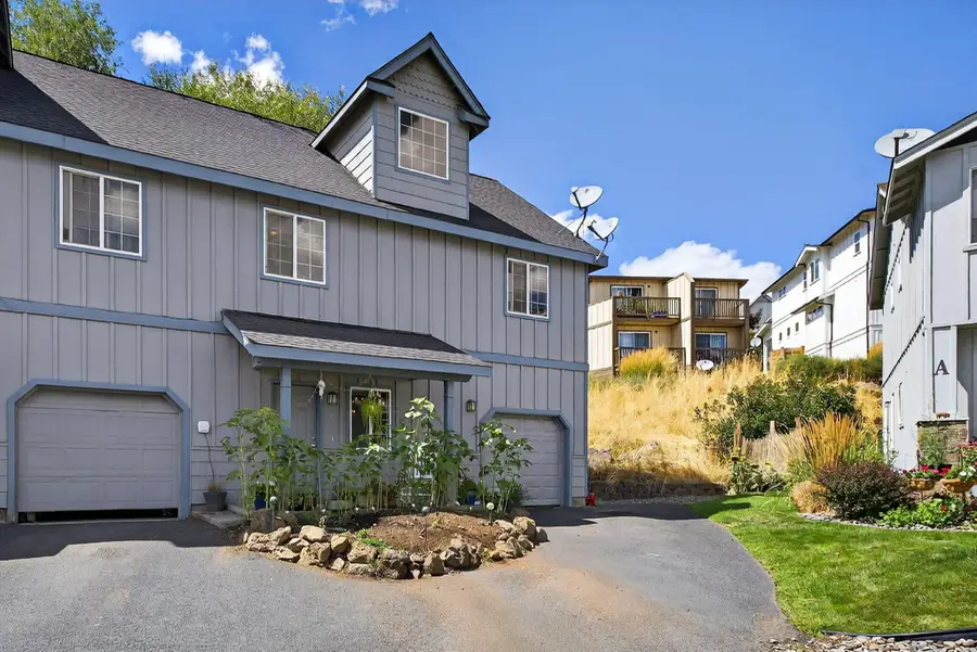 1419 NE Lucinda Court, Bend, OR 97701 - #2
