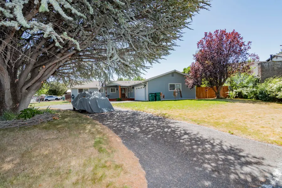 5148 Gatewood Drive, Klamath Falls, OR 97603 - #3
