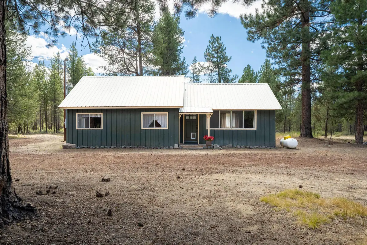 652 Chapman Street, Gilchrist, OR 97737 - #1
