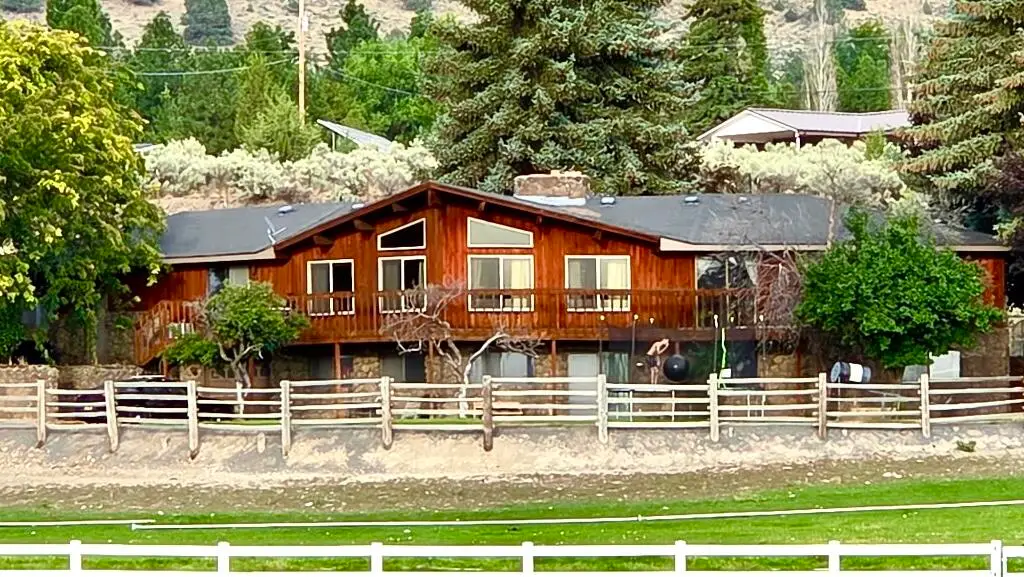 4162 Pine Grove Road, Klamath Falls, OR 97603 - #1