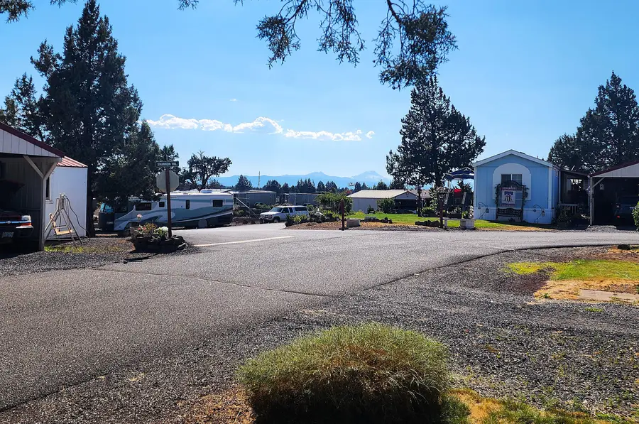 6100 S Hwy 97 #45, Redmond, OR 97756 - #2