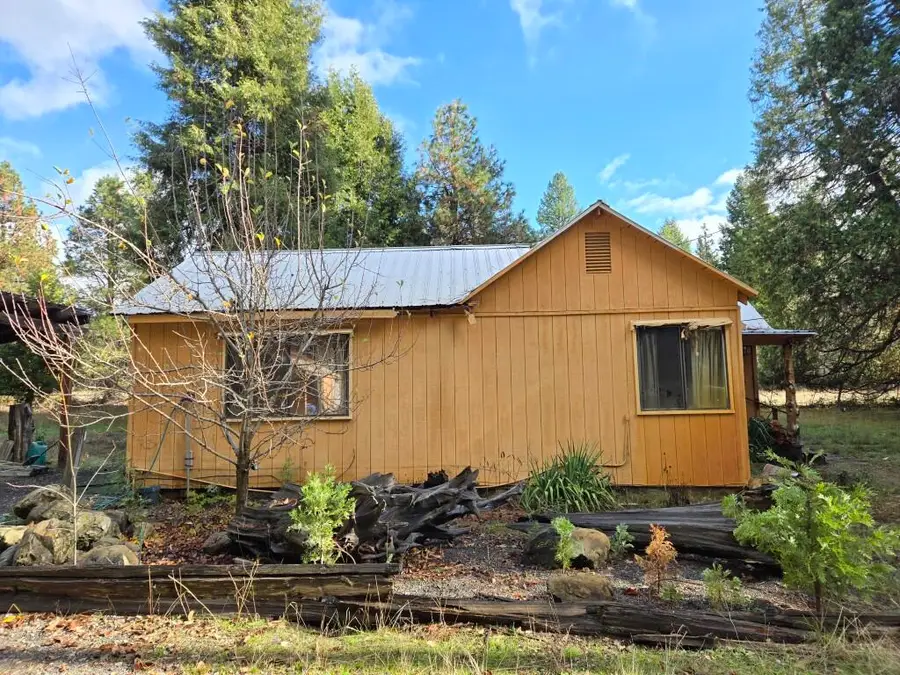 441 Red Blanket Road, Prospect, OR 97536 - #2