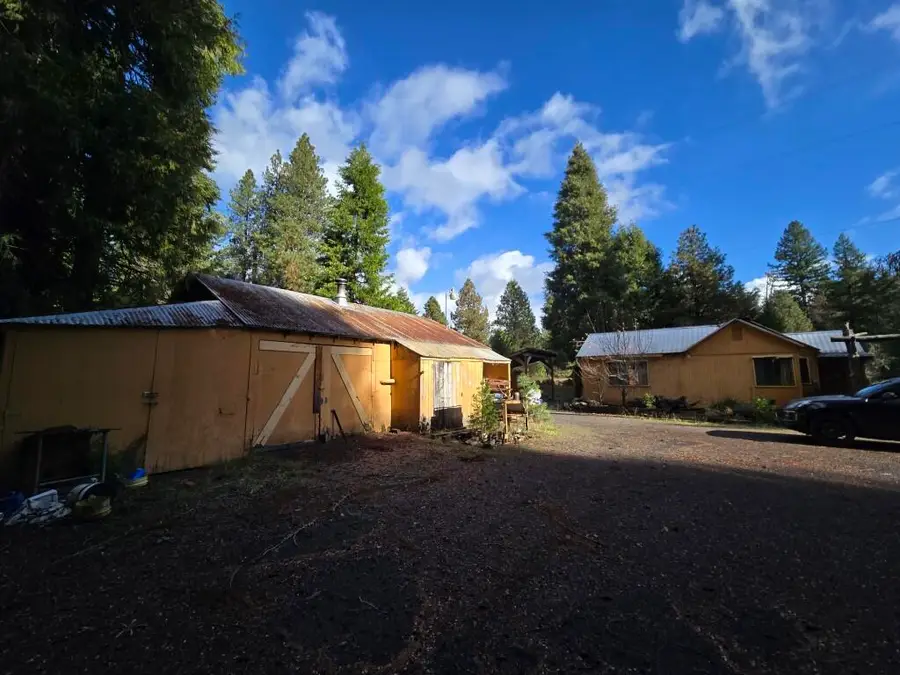 441 Red Blanket Road, Prospect, OR 97536 - #3