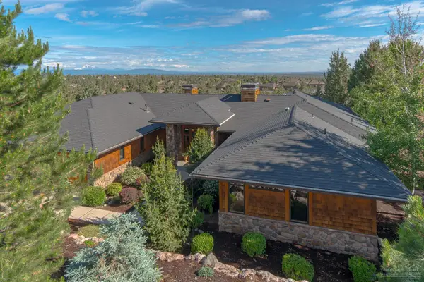 10811 Ironstone Court, Redmond, OR 97756