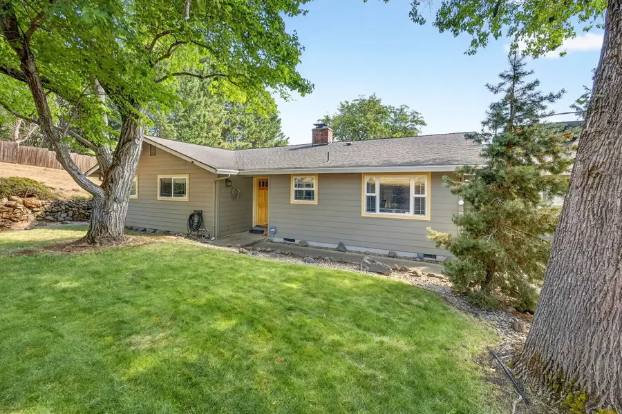 1773 Alta Vista Road, Eagle Point, OR 97524 - #3