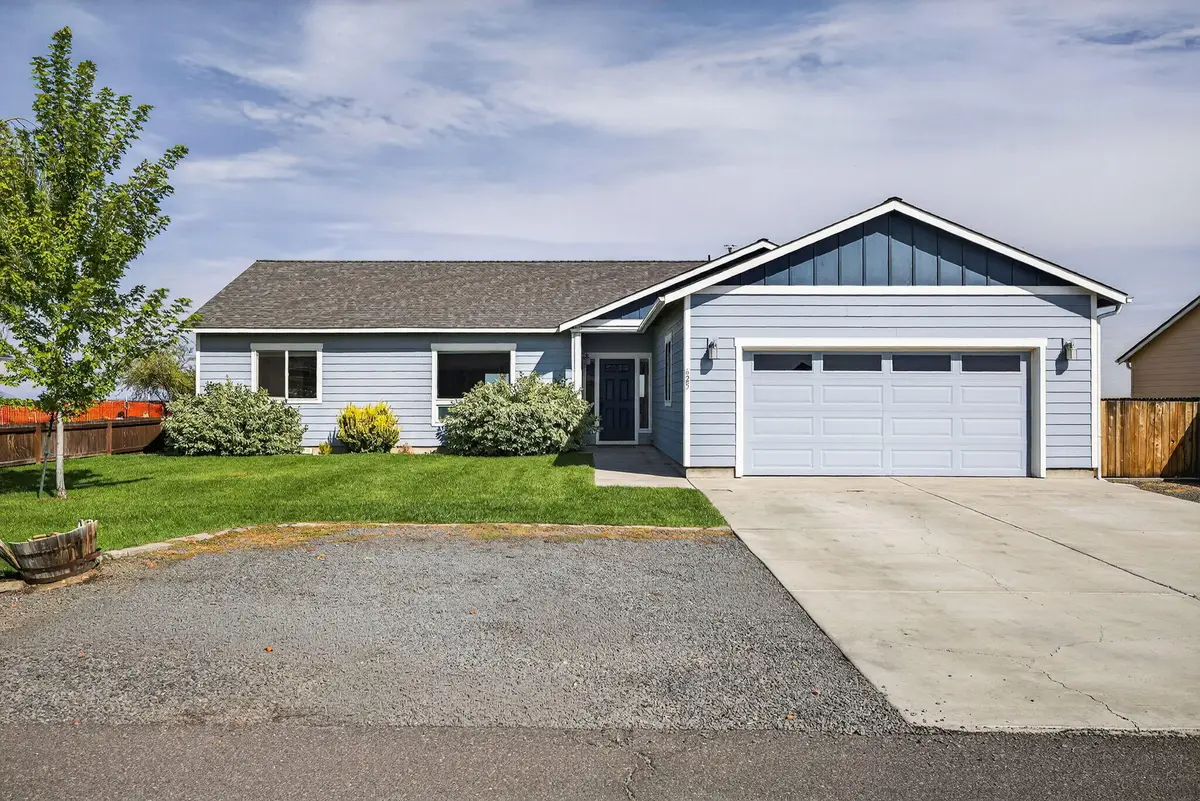 625 E A Street, Culver, OR 97734 - #1