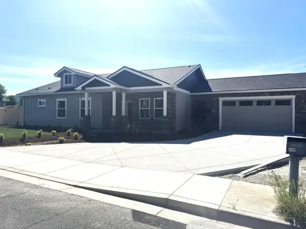 1322 Orchard Home Drive, Medford, OR 97501