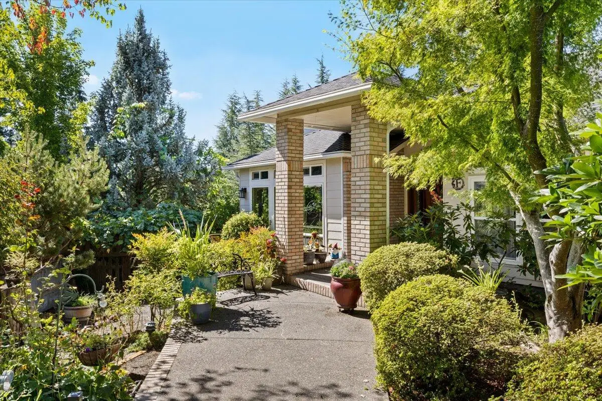 4760 Torrey Pines Drive, Medford, OR 97504 - #1