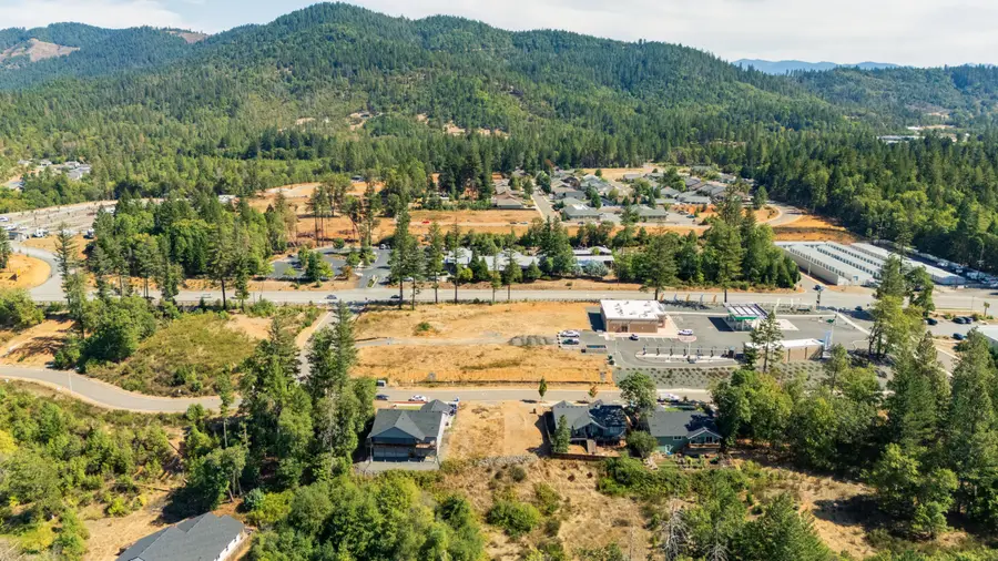 1262 Green Valley Drive, Cave Junction, OR 97523 - #2