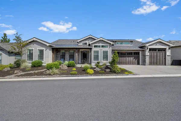 3082 NW Hidden Ridge Drive, Bend, OR 97703