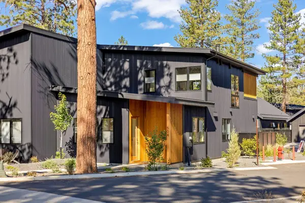 504 W Sisters Park Drive #Lot 102, Sisters, OR 97759