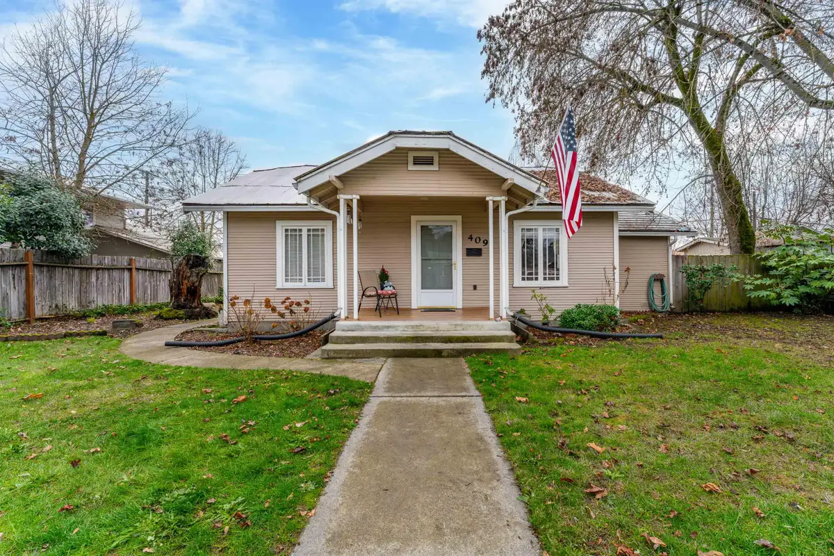 409 SE J Street, Grants Pass, OR 97526 - #1