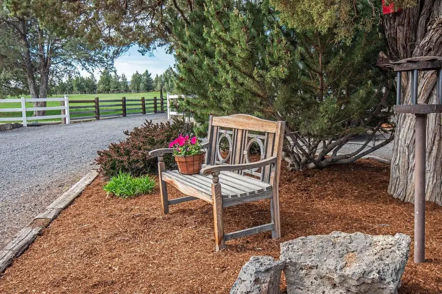 61140 Obernolte Road, Bend, OR 97701 - #3