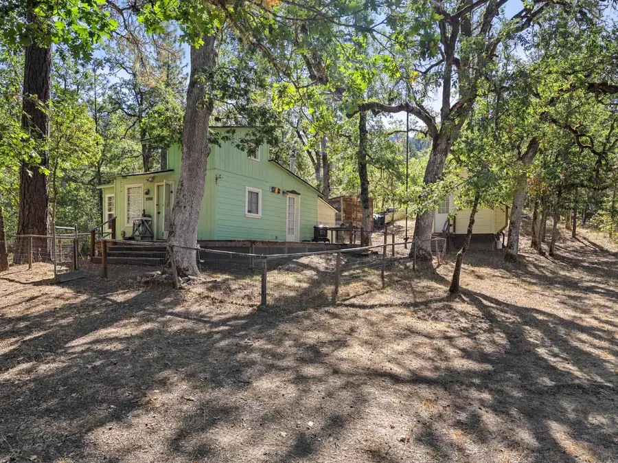 798 Covered Bridge Road, Rogue River, OR 97537 - #2