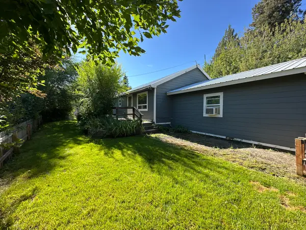748 E Main Street, John Day, OR 97845