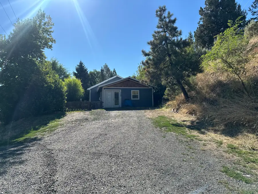 748 E Main Street, John Day, OR 97845 - #2
