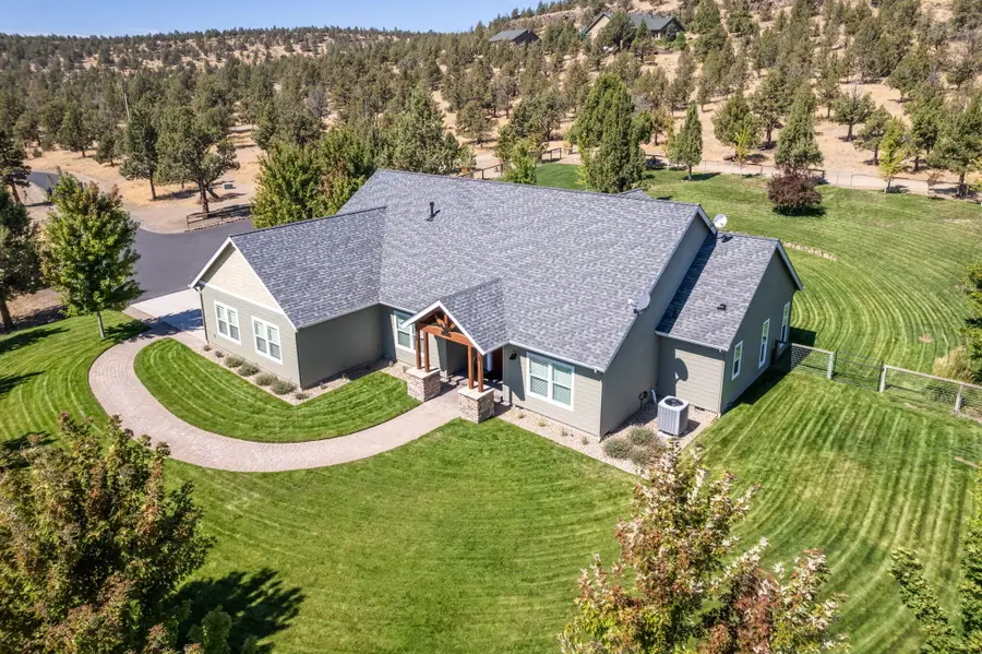 10135 NW Coyner Avenue, Redmond, OR 97756 - #2
