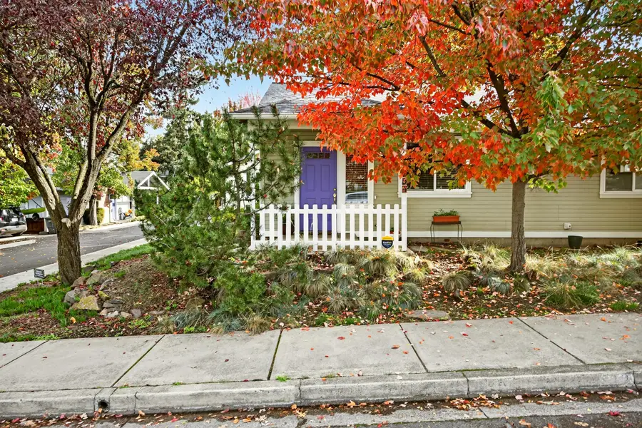 794 Park Street, Ashland, OR 97520 - #2